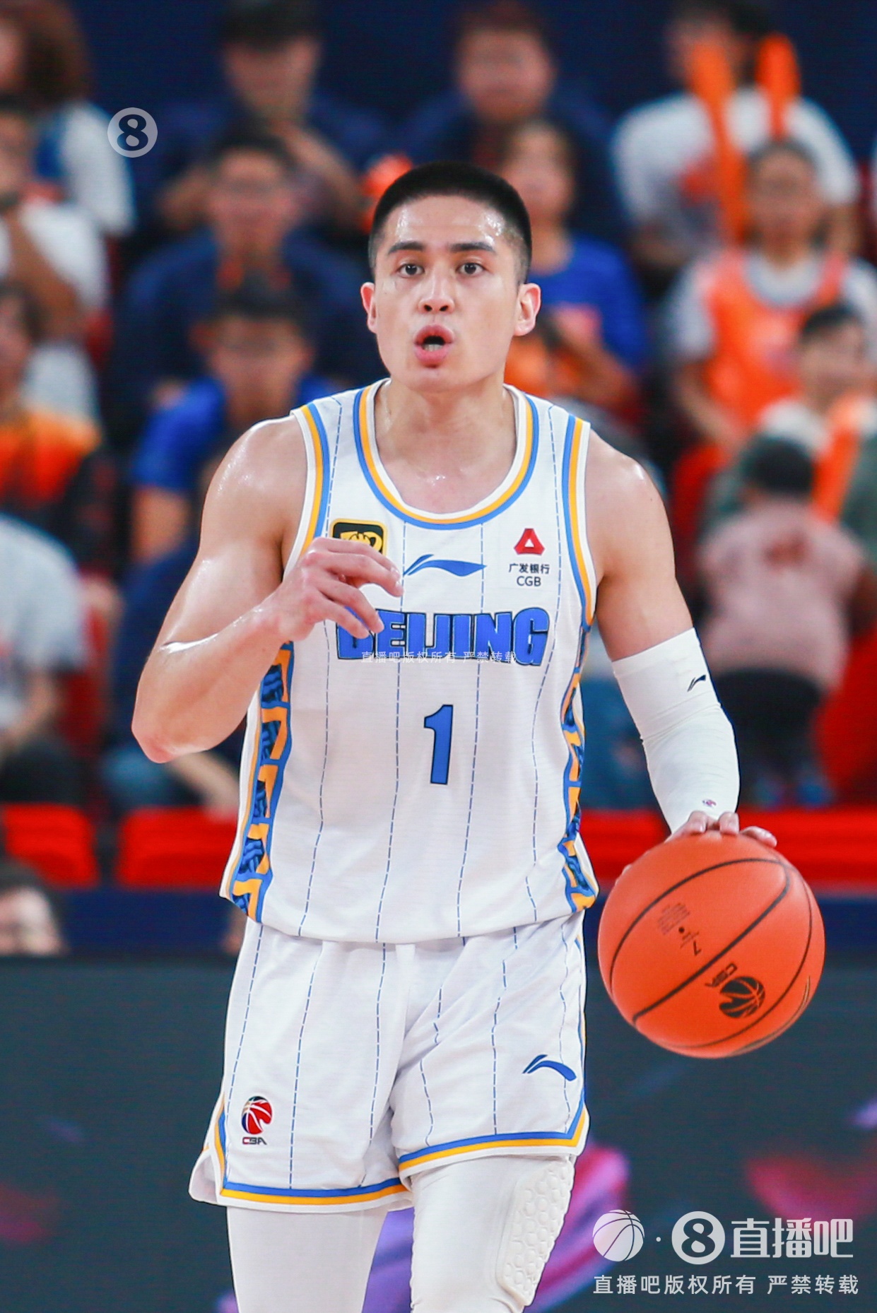 拼盡全力！陳盈駿14中8空砍全隊(duì)最高26分外加5板6助 三分8中4