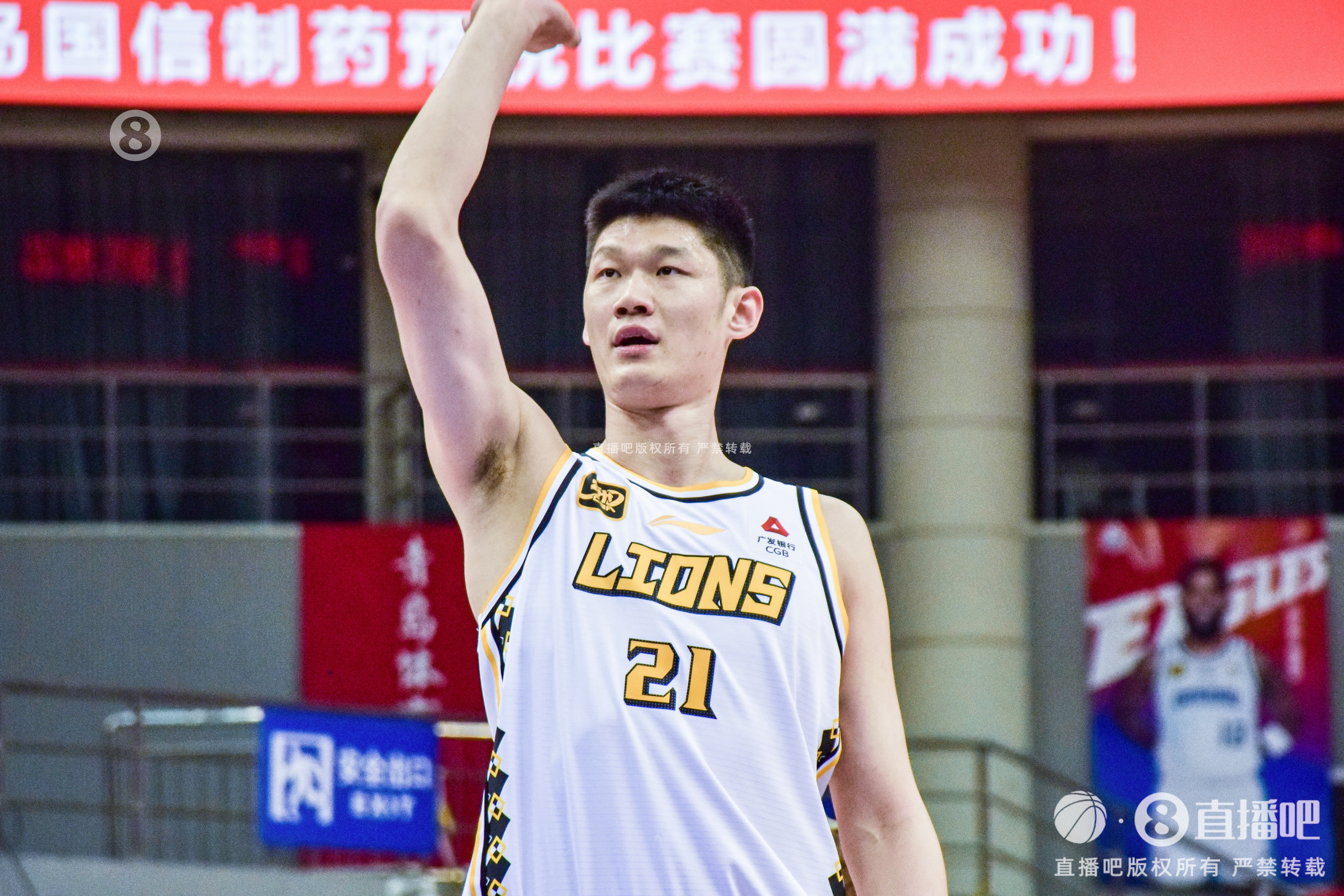 CBA一陣、二陣候選：胡金秋楊瀚森領(lǐng)銜前場 徐杰孫銘徽領(lǐng)銜后場
